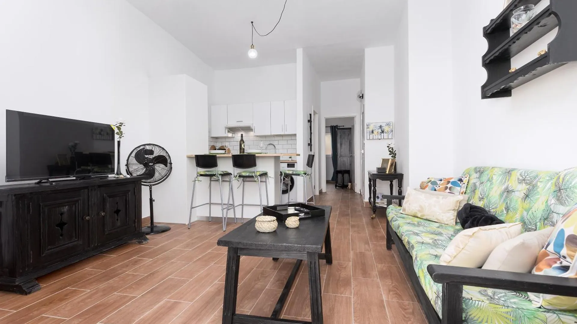 Home2Book Serene Stay In Coastal Tarajalejo Apartment